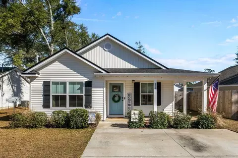 121 Ted Lott Ln, Crawfordville, FL 32327