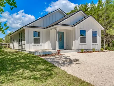 1666 Landing St, Carrabelle, FL 32322