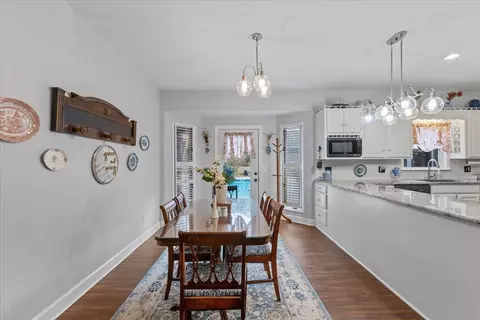 Dining - 200 N Cheryl Dr, Perry, FL 32347 photo 1 of 3