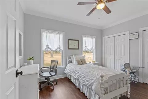 Bedroom - 200 N Cheryl Dr, Perry, FL 32347 photo 3 of 5
