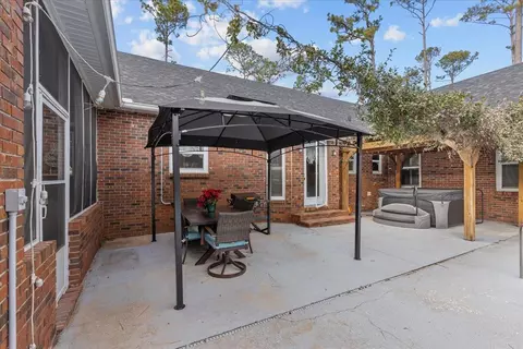 Exterior - 200 N Cheryl Dr, Perry, FL 32347 photo 19 of 25