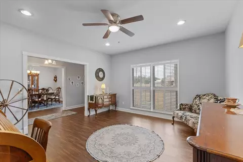 Entry Way - 200 N Cheryl Dr, Perry, FL 32347 photo 2 of 3