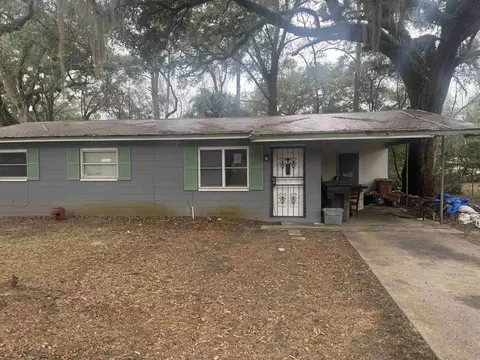 3206 Notre Dame St, Tallahassee, FL 32305