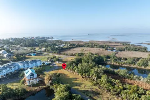 Nn Harbour Point Drive, Crawfordville, FL 32327
