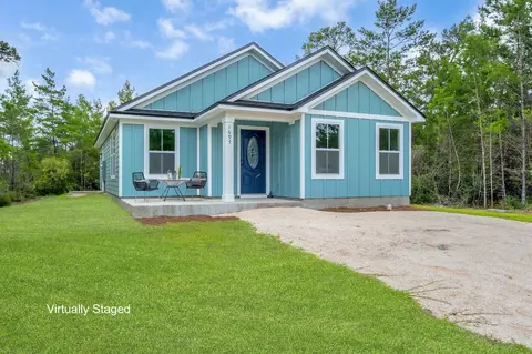 1695 Landing St, Carrabelle, FL 32322