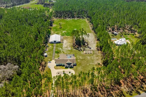 6939 Ranch Club Rd, Tallahassee, FL 32305