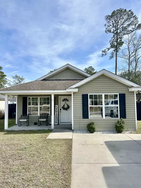 91 Tafflinger Rd, Crawfordville, FL 32327