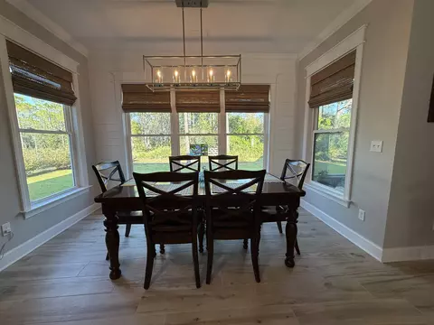 Dining - 332 Royal Tern Ct, Carrabelle, FL 32322 photo 1 of 1