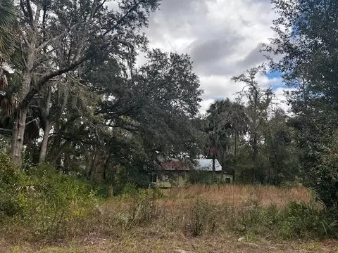 1109 E Drew Dr, Perry, FL 32347 photo 3