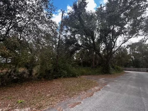 1109 E Drew Dr, Perry, FL 32347 photo 6