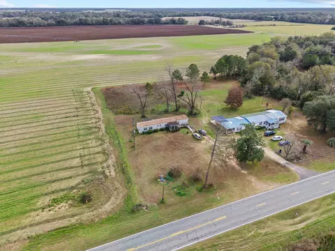 5350 Basswood Rd, Bascom, FL 32423 photo 9