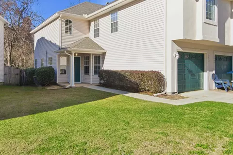 5062 Mint Hill Ct, Tallahassee, FL 32309