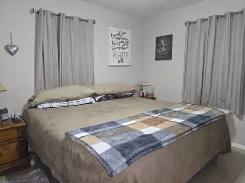 Bedroom - 829 E Cherry St, Perry, FL 32347 photo 1 of 3