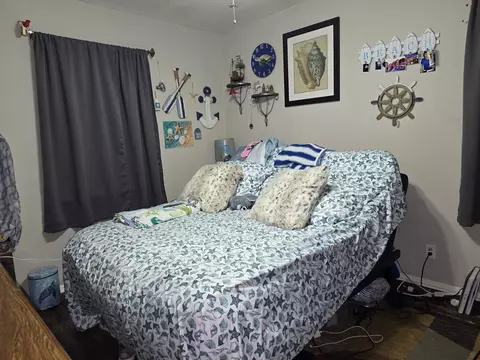 Bedroom - 829 E Cherry St, Perry, FL 32347 photo 3 of 3