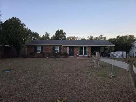 829 E Cherry St, Perry, FL 32347