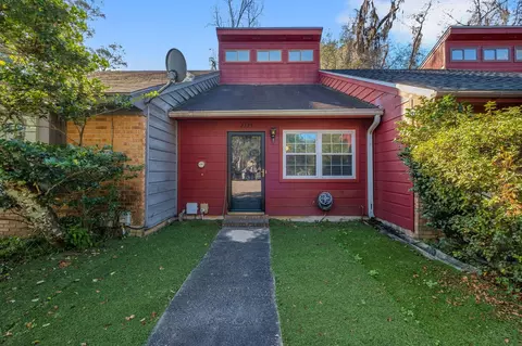 2335 Tina Dr, Tallahassee, FL 32301