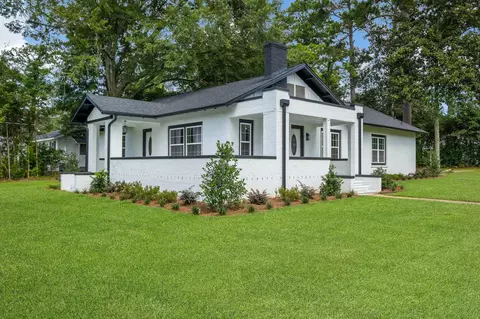 502 N 11th St, Quincy, FL 32351