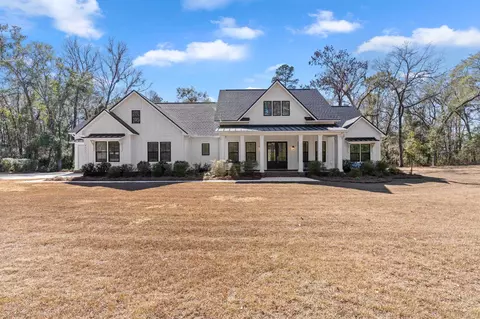 9711 Faraway Farm Rd, Tallahassee, FL 32317