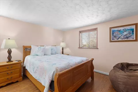 Bedroom - 1601 SE First Ave, Steinhatchee, FL 32359 photo 2 of 7