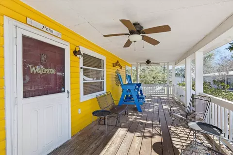 Exterior - 1601 SE First Ave, Steinhatchee, FL 32359 photo 4 of 15