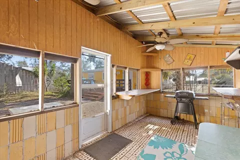 Exterior - 1601 SE First Ave, Steinhatchee, FL 32359 photo 10 of 15