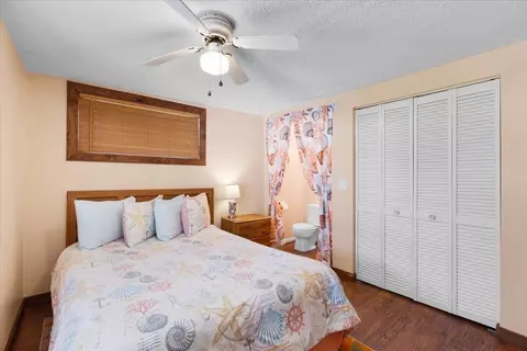 Bedroom - 1601 SE First Ave, Steinhatchee, FL 32359 photo 5 of 7