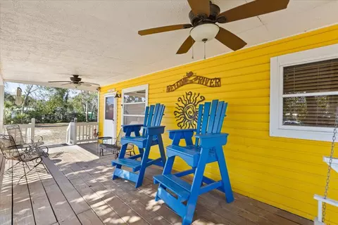 Exterior - 1601 SE First Ave, Steinhatchee, FL 32359 photo 5 of 15