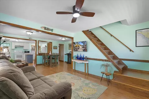 Living - 1601 SE First Ave, Steinhatchee, FL 32359 photo 1 of 2