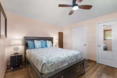 Bedroom - 1601 SE First Ave, Steinhatchee, FL 32359 photo 6 of 7