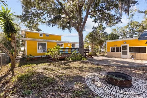 Exterior - 1601 SE First Ave, Steinhatchee, FL 32359 photo 14 of 15