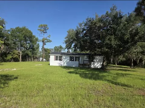 4893 Debby St, Perry, FL 32348