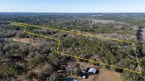 8702 Miles Johnson Rd, Tallahassee, FL 32309