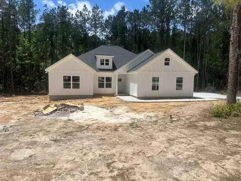 397 Woodridge Ln, Cairo, GA 39827
