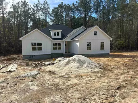 397 Woodridge Ln, Cairo, GA 39827