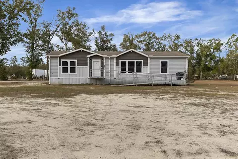 616 NE Hillside Terrace St, Lee, FL 32059