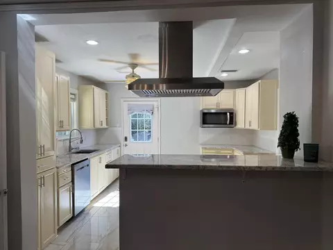 2015 E Forest Dr, Tallahassee, FL 32303 photo 5