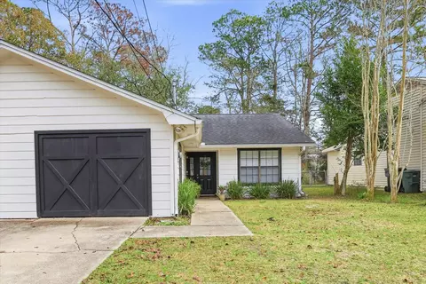 3235 Mound Dr, Tallahassee, FL 32309