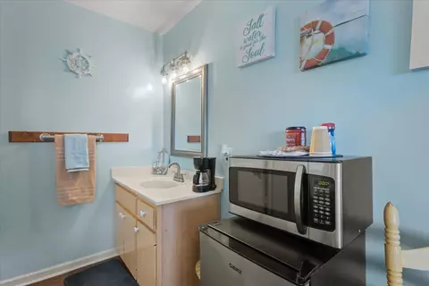 Bath - 14076 Spring Warrior Rd, Perry, FL 32348 photo 9 of 9