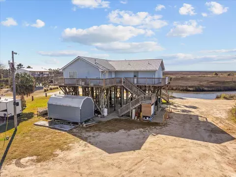 Exterior - 14076 Spring Warrior Rd, Perry, FL 32348 photo 1 of 14