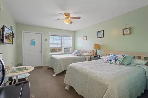 Bedroom - 14076 Spring Warrior Rd, Perry, FL 32348 photo 4 of 11