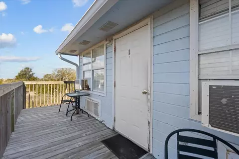 Exterior - 14076 Spring Warrior Rd, Perry, FL 32348 photo 9 of 14