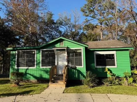 500 Laura Lee Ave, Tallahassee, FL 32301
