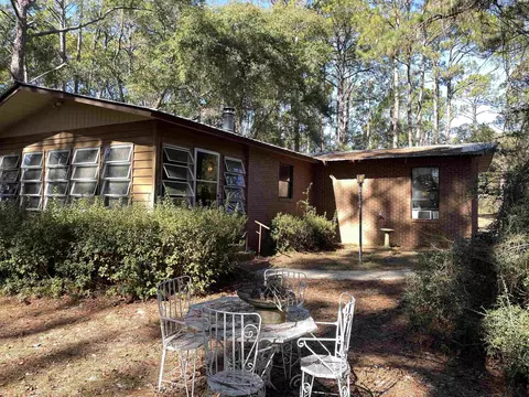2509 E 98 Hwy, Carrabelle, FL 32322