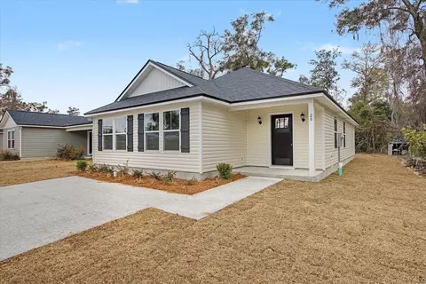 26 Oneida St, Crawfordville, FL 32327