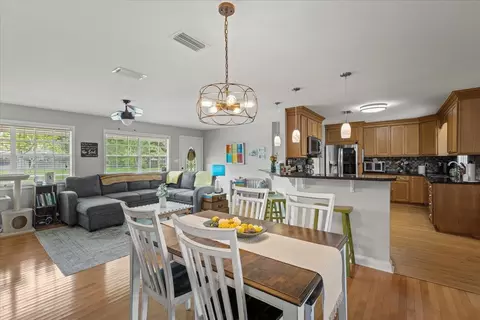 Dining - 117 Ridge Rd, Perry, FL 32348 photo 1 of 2