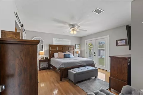 Bedroom - 117 Ridge Rd, Perry, FL 32348 photo 2 of 4