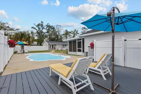 Exterior - 117 Ridge Rd, Perry, FL 32348 photo 2 of 17