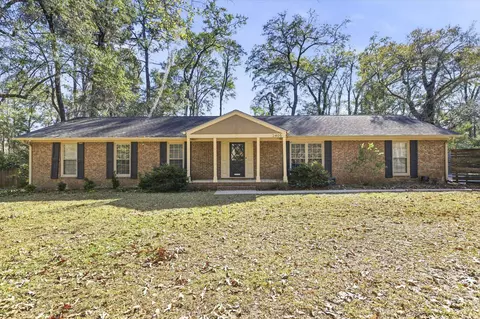 2405 Limerick Dr, Tallahassee, FL 32309