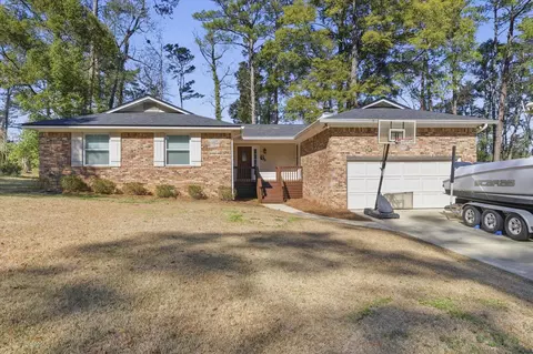 4012 Yardley Cir, Tallahassee, FL 32309