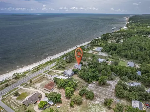 1897 Highway 98 W, Carrabelle, FL 32322
